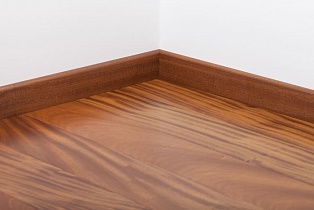 Плинтус Шпонированный Tarkett 20*80 Африканский махагони