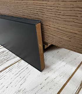 Плинтус Cubu 100*11*2500 Антрацит