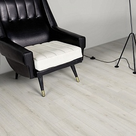 Ламинат Kaindl Дуб Дилайт К4419 RI