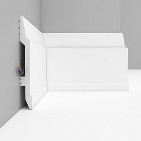 Плинтус напольный DECOMASTER D104ДМ (150*17*2000мм)