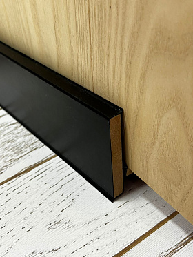 Плинтус Cubu 80*11*2500 Черный